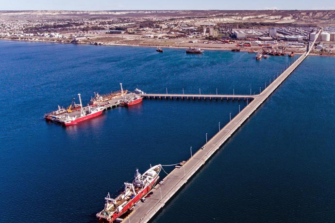 Chubut apuesta al Storni: obras clave para reforzar el muelle y ...